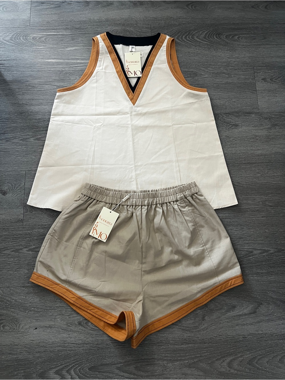 Modesees-  Cream V-Neck Tank with Tan Trim